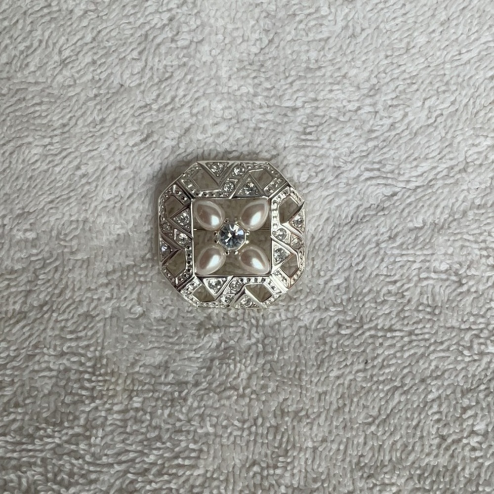 Faux Pearl and Silver Lapel Pin